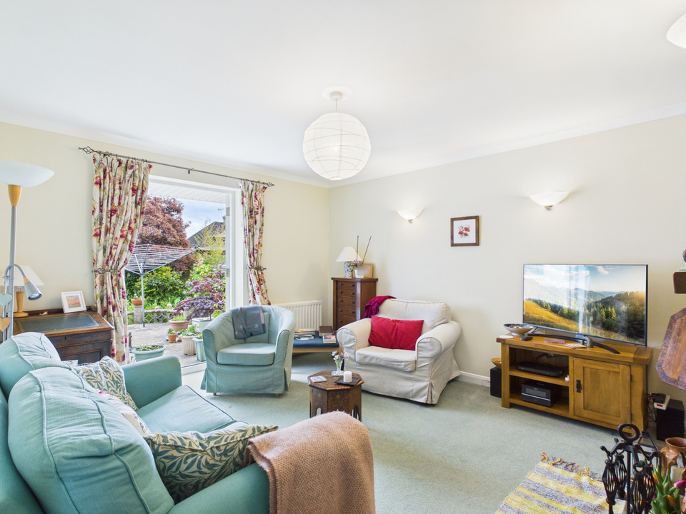 3 bed for sale in Barleycroft, Cowfold, Horsham, West Sussex  - Property Image 3