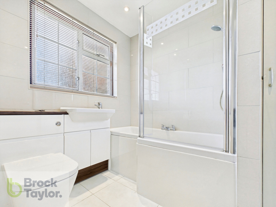 3 bed terraced house for sale in Linden Grove, Lindfield, West Sussex, RH16 - Property Image 6