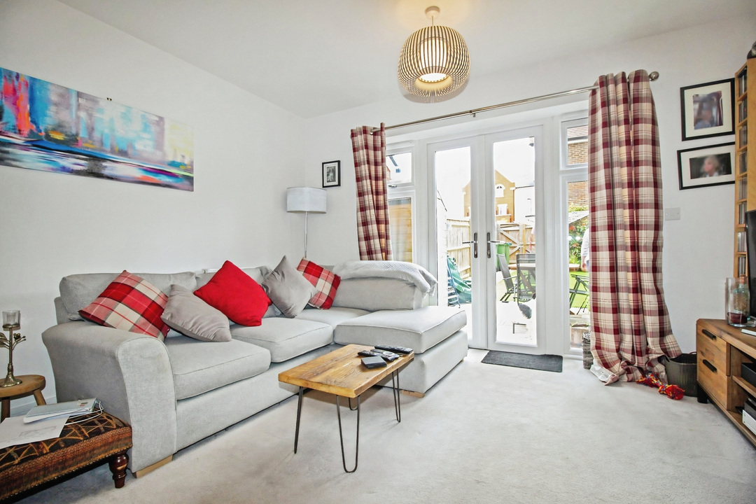 2 bed terraced house for sale in Arundale Walk, Horsham - Property Image 2