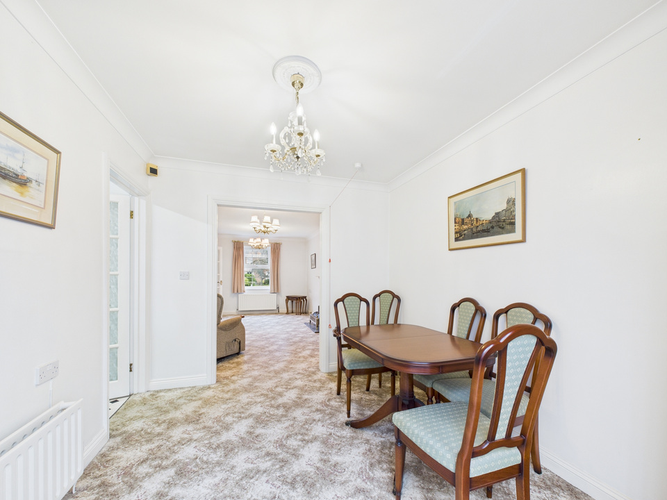 2 bed terraced house for sale in Hills Place, Horsham, West Sussex - Property Image 15