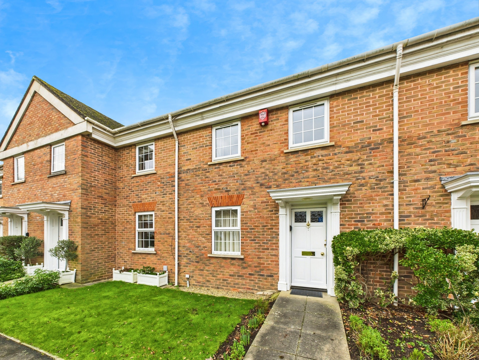 2 bed terraced house for sale in Hills Place, Horsham, West Sussex  - Property Image 15