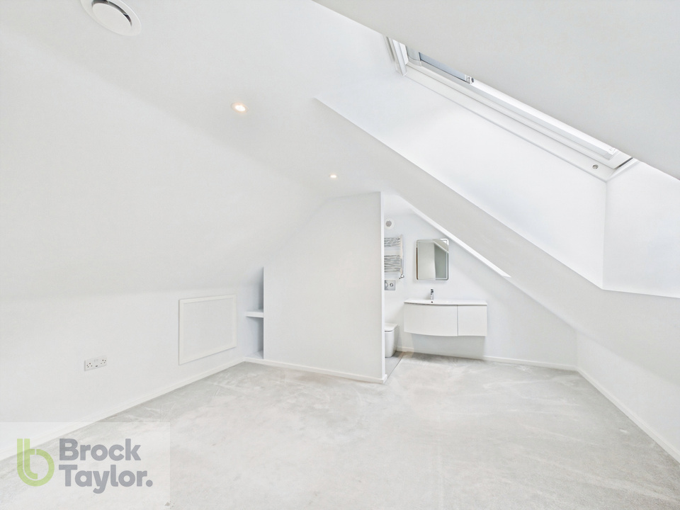 4 bed detached house for sale in Blunts Wood Road, Haywards Heath  - Property Image 23