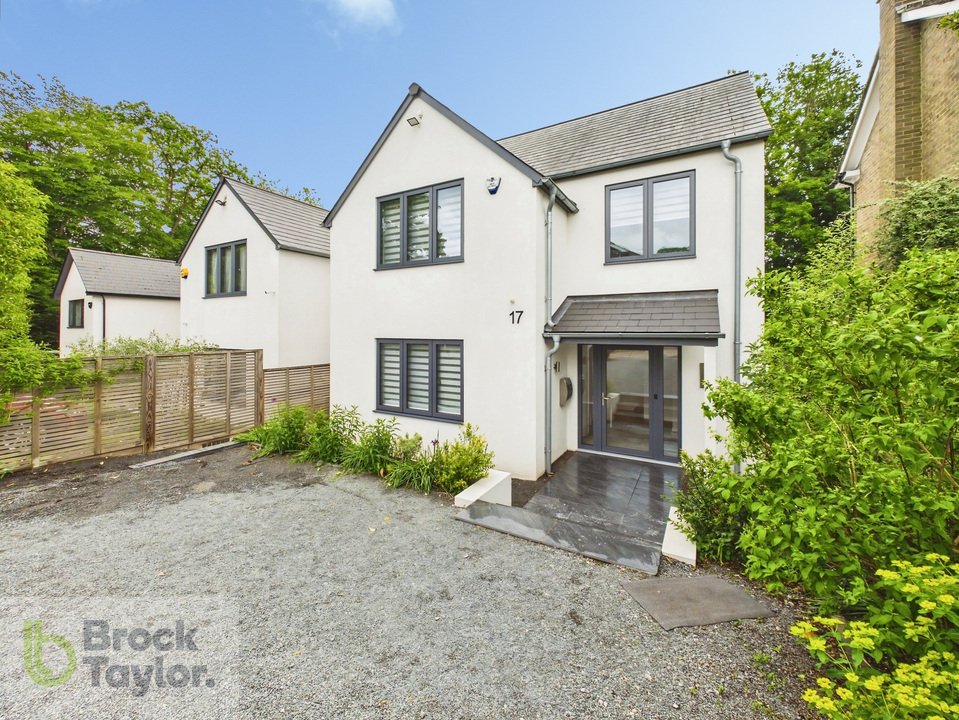 4 bed detached house for sale in Blunts Wood Road, Haywards Heath  - Property Image 25