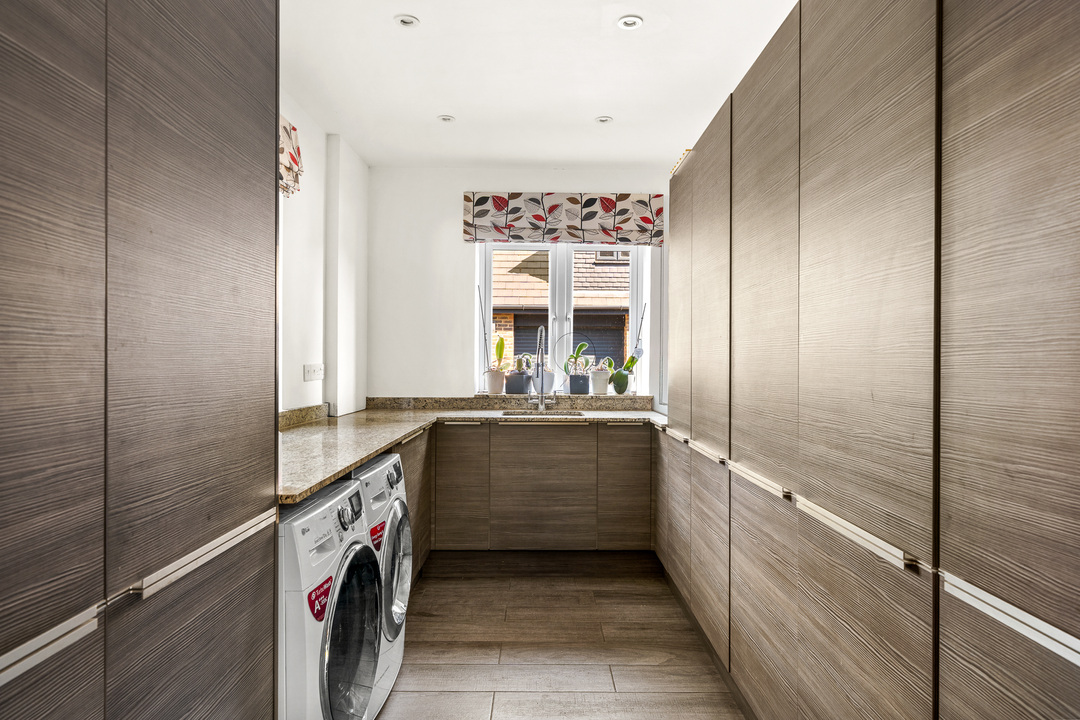 6 bed detached house for sale in Orchid Lodge, Kerves Lane, Horsham, West Sussex  - Property Image 11