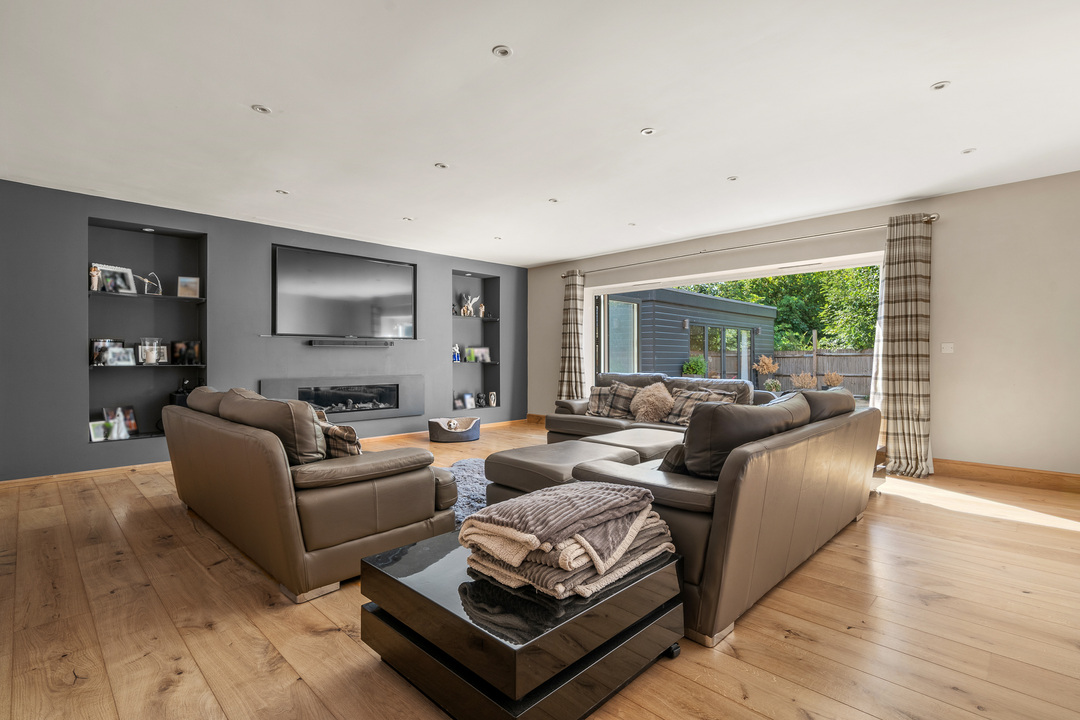 6 bed detached house for sale in Orchid Lodge, Kerves Lane, Horsham, West Sussex  - Property Image 5