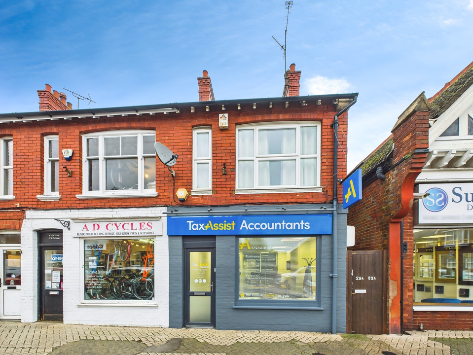 1 bed commercial property for sale in Queen Street, Horsham  - Property Image 1