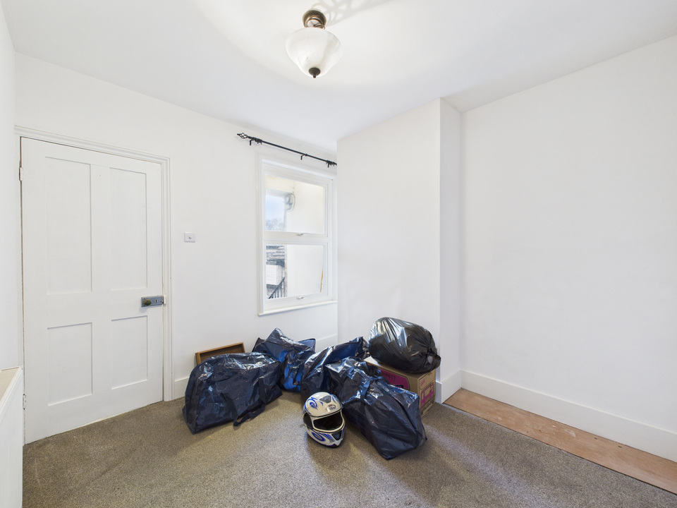 1 bed commercial property for sale in Queen Street, Horsham  - Property Image 5