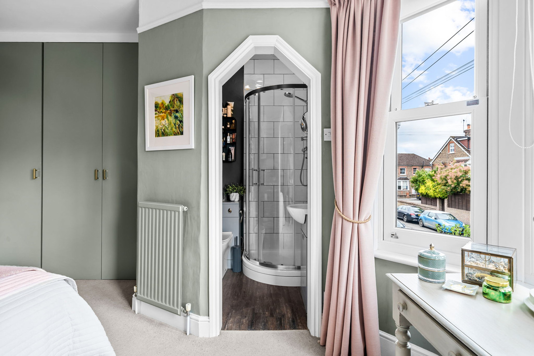 4 bed semi-detached house for sale in Clarence Road, Horsham - Property Image 19