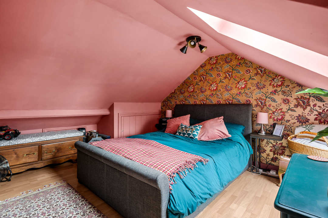 4 bed semi-detached house for sale in Clarence Road, Horsham - Property Image 23