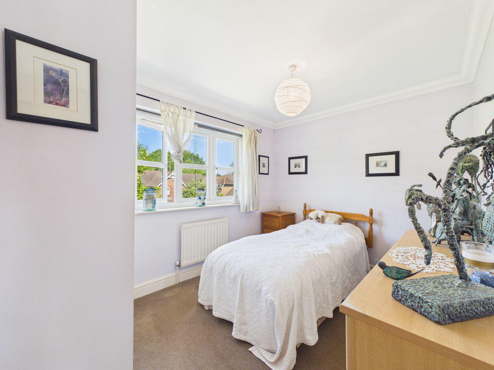 4 bed detached house for sale in Primrose Copse, Horsham  - Property Image 10