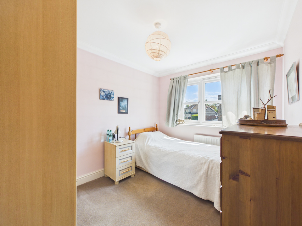 4 bed detached house for sale in Primrose Copse, Horsham  - Property Image 11