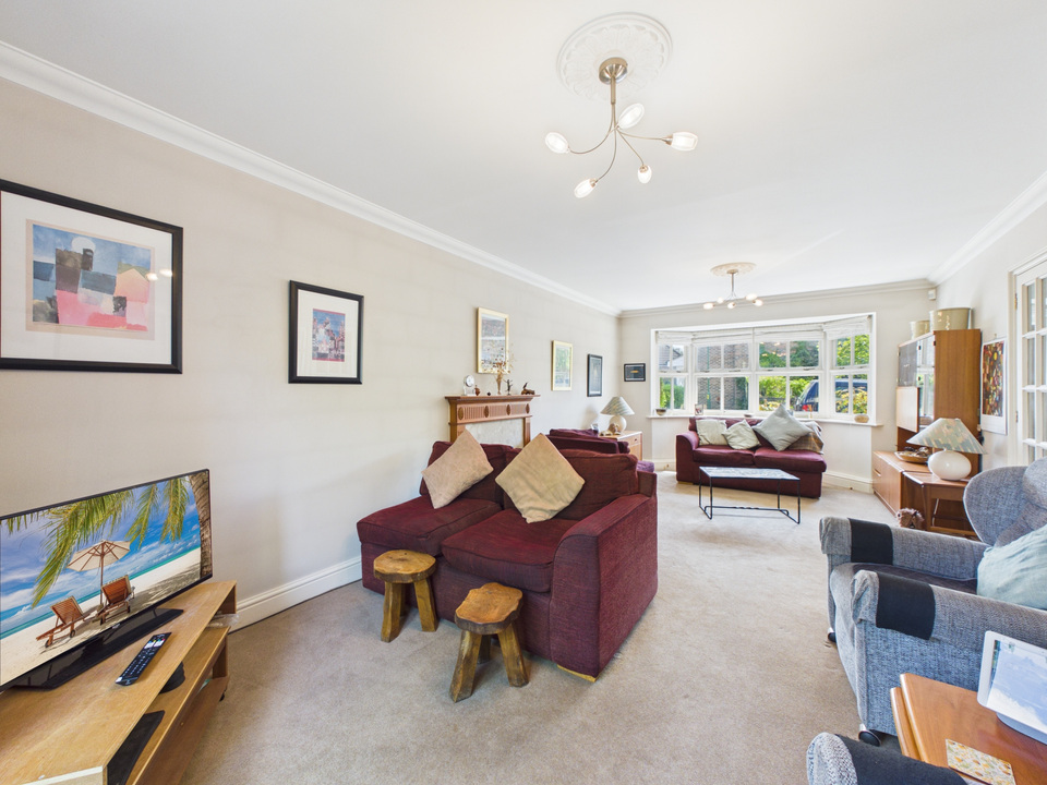 4 bed detached house for sale in Primrose Copse, Horsham  - Property Image 14