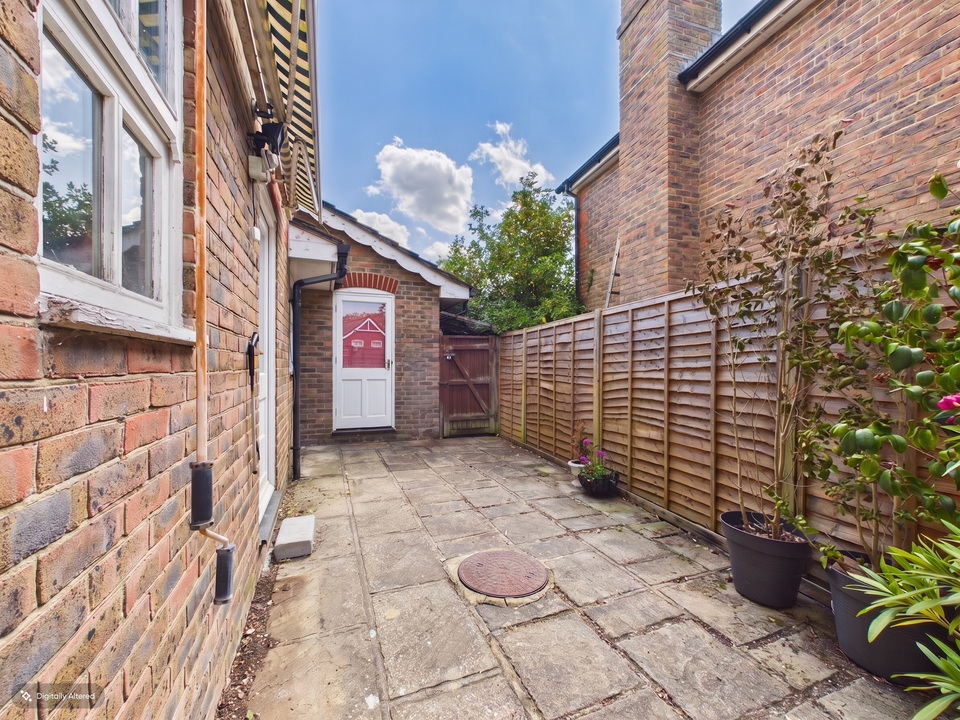 4 bed detached house for sale in Primrose Copse, Horsham  - Property Image 16