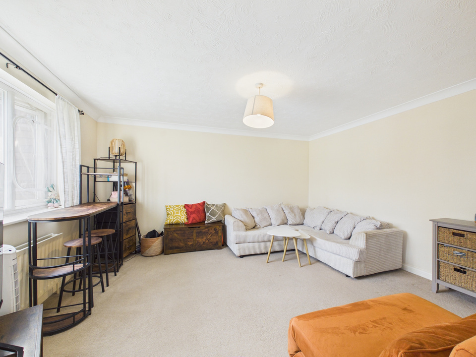 1 bed apartment for sale in Greenacres, North Parade, Horsham, West Sussex  - Property Image 9