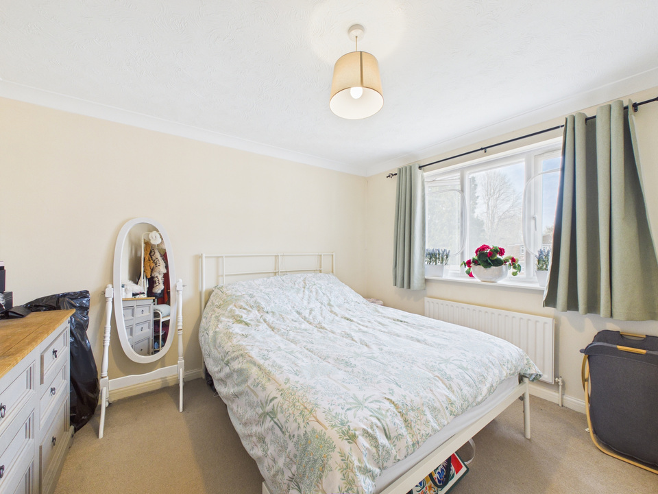 1 bed apartment for sale in Greenacres, North Parade, Horsham, West Sussex  - Property Image 11