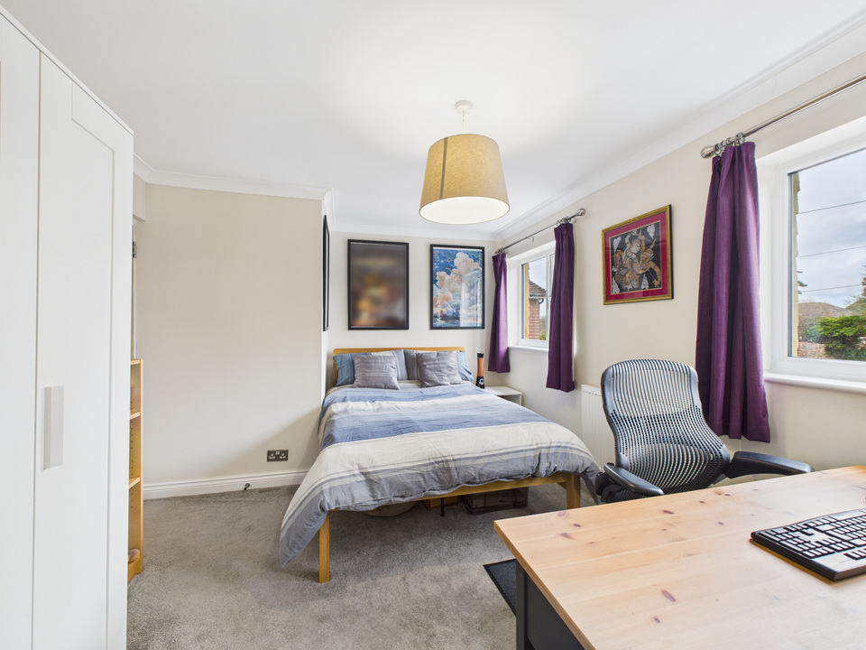 4 bed detached house for sale in Little Homefield, Brighton Road, Mannings Heath, Horsham - Property Image 7