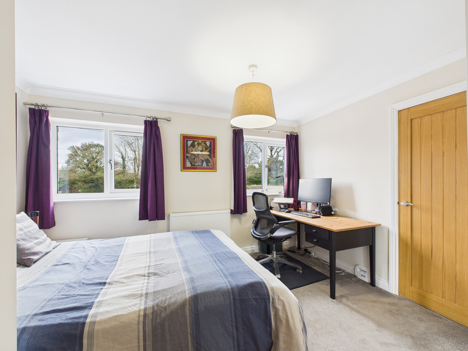 4 bed detached house for sale in Little Homefield, Brighton Road, Mannings Heath, Horsham - Property Image 23