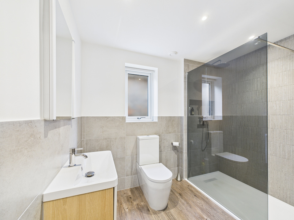 4 bed detached house for sale in Little Homefield, Brighton Road, Mannings Heath, Horsham - Property Image 27