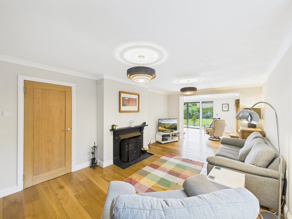 4 bed detached house for sale in Little Homefield, Brighton Road, Mannings Heath, Horsham - Property Image 2