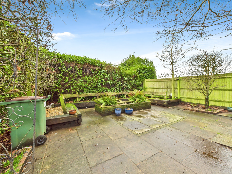 4 bed detached house for sale in Little Homefield, Brighton Road, Mannings Heath, Horsham - Property Image 28