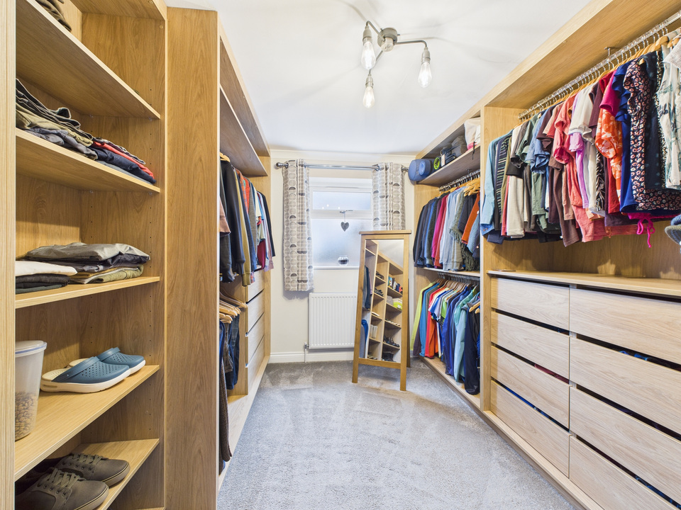 4 bed detached house for sale in Little Homefield, Brighton Road, Mannings Heath, Horsham - Property Image 26