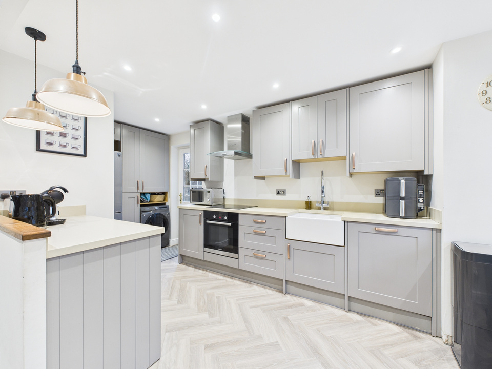 4 bed detached house for sale in Ropeland Way, Horsham, West Sussex  - Property Image 2