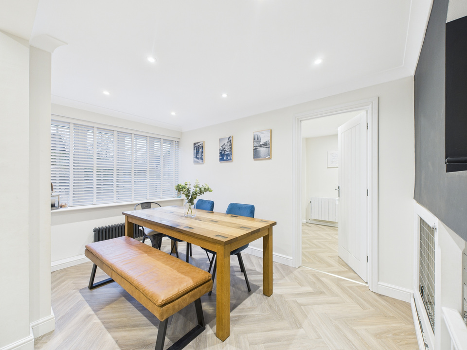 4 bed detached house for sale in Ropeland Way, Horsham, West Sussex  - Property Image 3