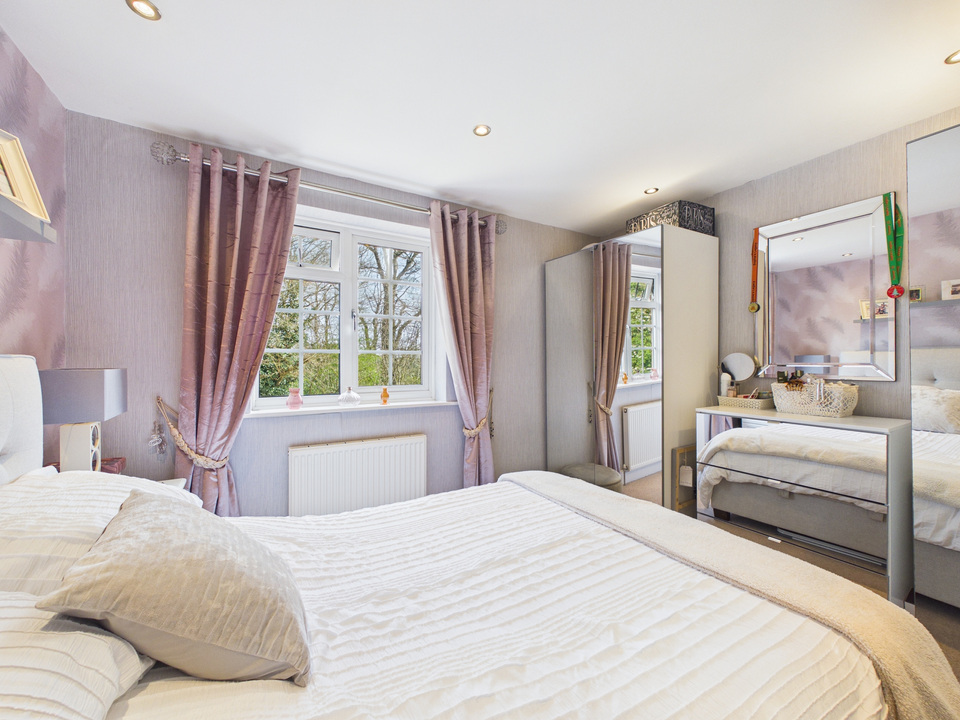 2 bed terraced house for sale in Timber Mill, Southwater, Horsham  - Property Image 12