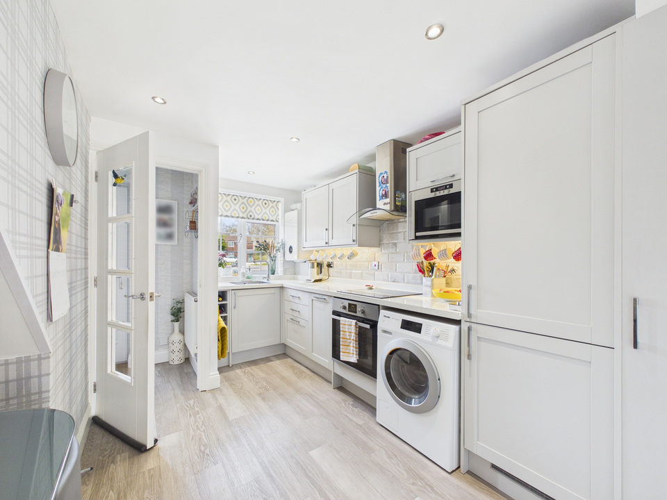 2 bed terraced house for sale in Timber Mill, Southwater, Horsham  - Property Image 3