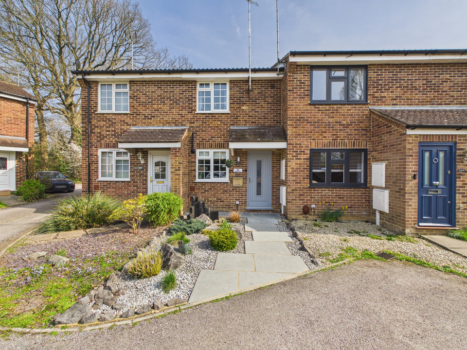 2 bed terraced house for sale in Timber Mill, Southwater, Horsham - Property Image 1