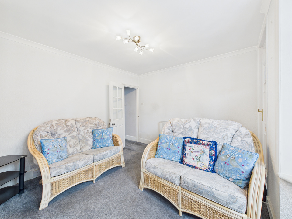 2 bed semi-detached house for sale in Gladstone Road, Horsham, West Sussex - Property Image 12