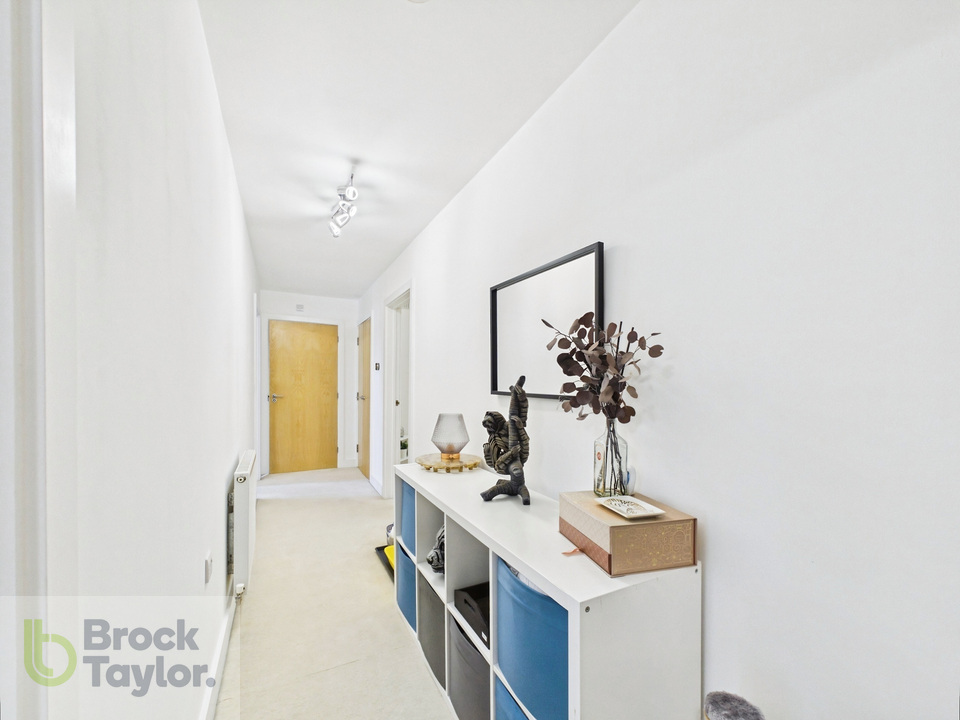 2 bed apartment for sale in Molineux Place, Boltro Road, Haywards Heath, RH16 1BF  - Property Image 7