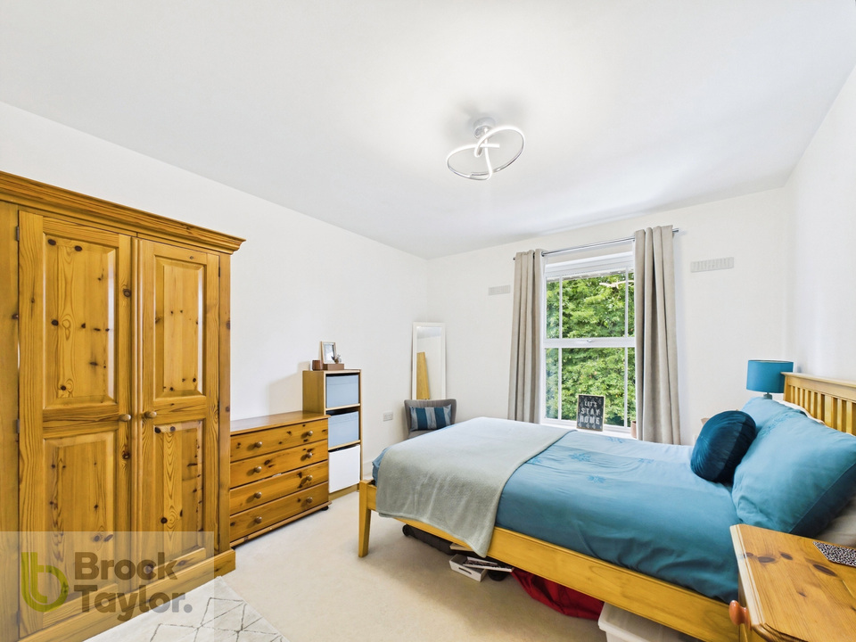 2 bed apartment for sale in Molineux Place, Boltro Road, Haywards Heath, RH16 1BF  - Property Image 13