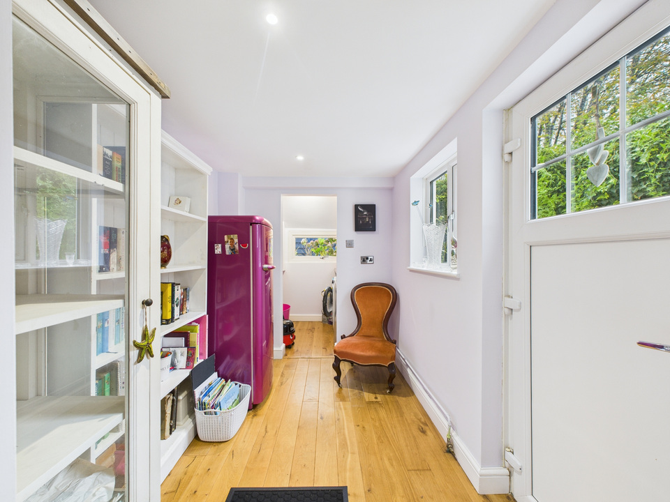 2 bed semi-detached house for sale in Park Terrace West Gardens  - Property Image 6