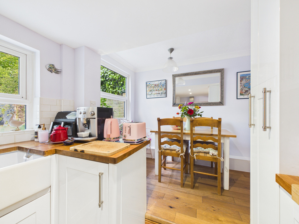 2 bed semi-detached house for sale in Park Terrace West Gardens  - Property Image 5