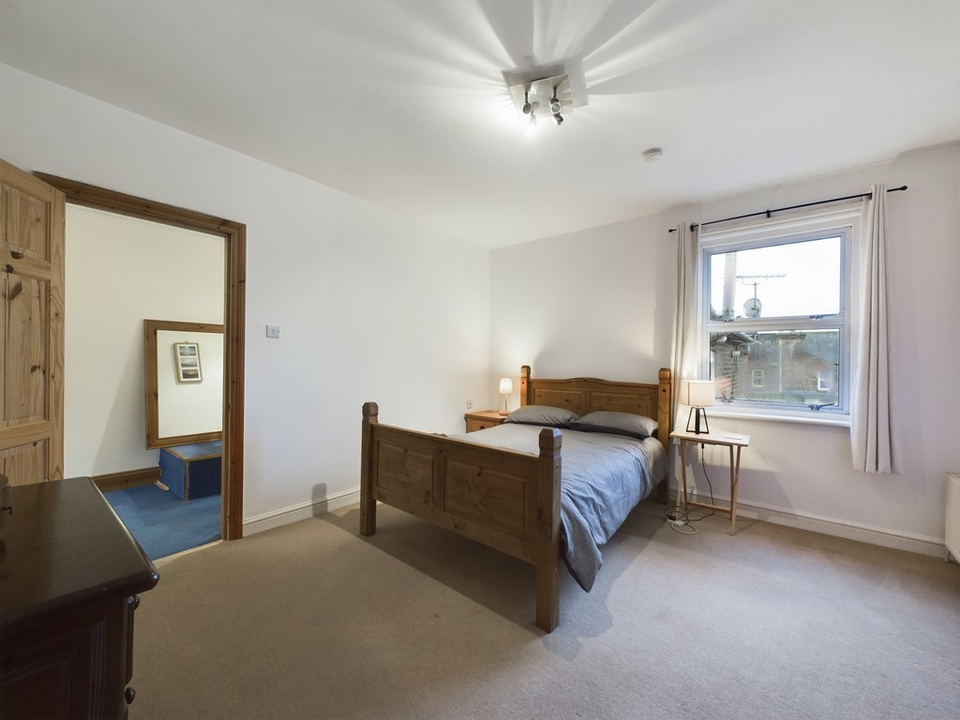 1 bed apartment for sale in Wellington Road, Horsham - Property Image 4