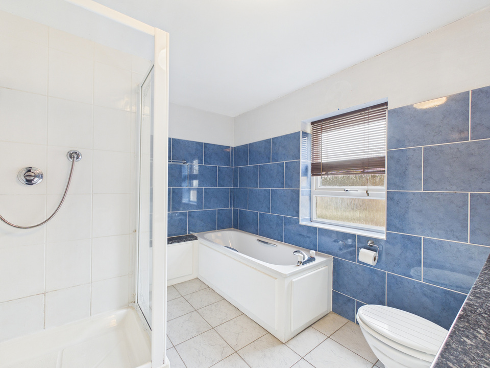 1 bed apartment for sale in Wellington Road, Horsham  - Property Image 5