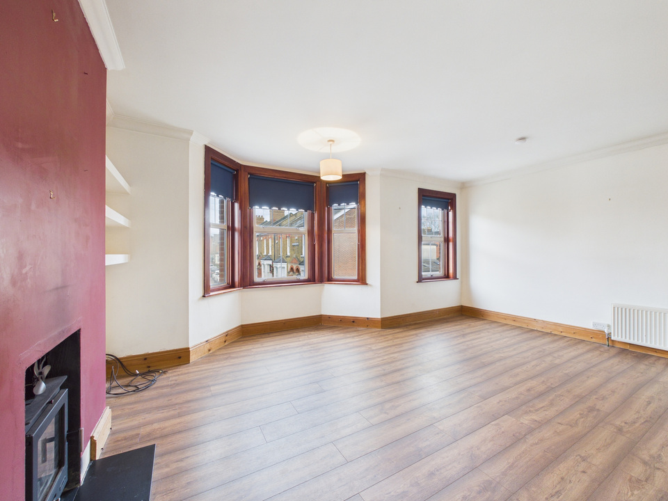 1 bed apartment for sale in Wellington Road, Horsham  - Property Image 3