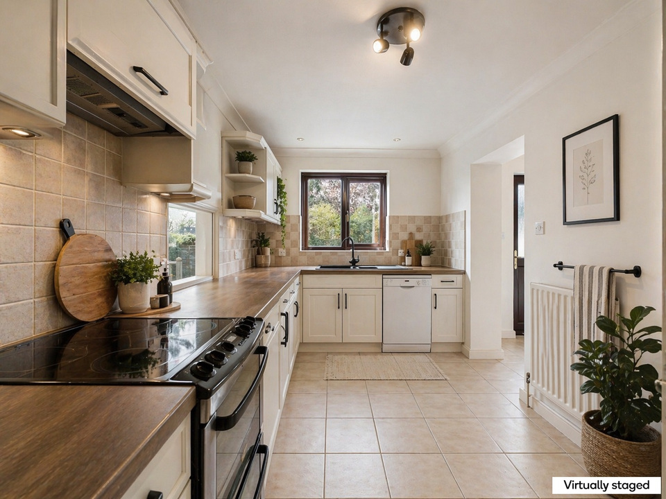 4 bed detached house for sale in The Willows, Pondtail Close, Horsham  - Property Image 3