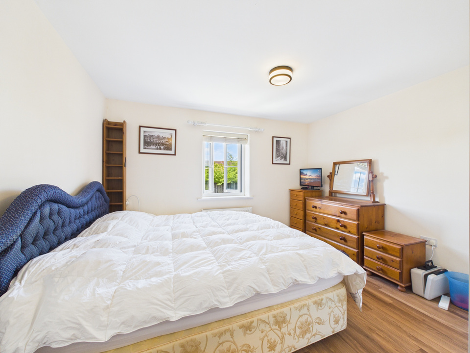 4 bed detached house for sale in Harding Lane, Broadbridge Heath, Horsham  - Property Image 4