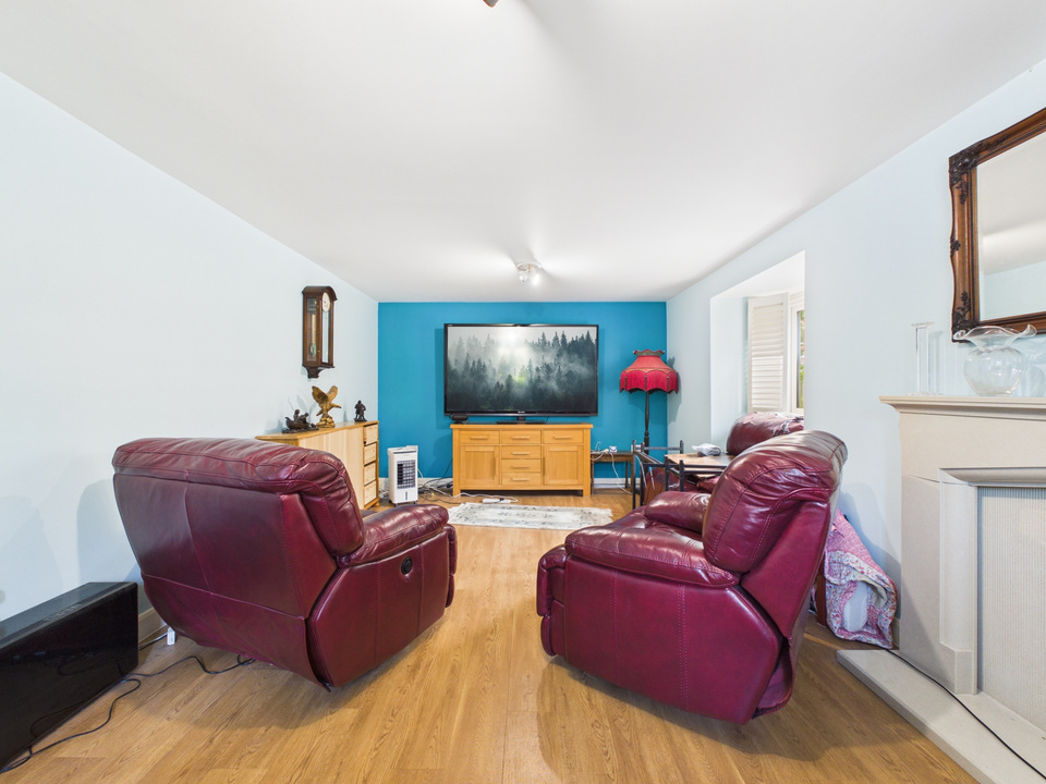 4 bed detached house for sale in Harding Lane, Broadbridge Heath, Horsham  - Property Image 2
