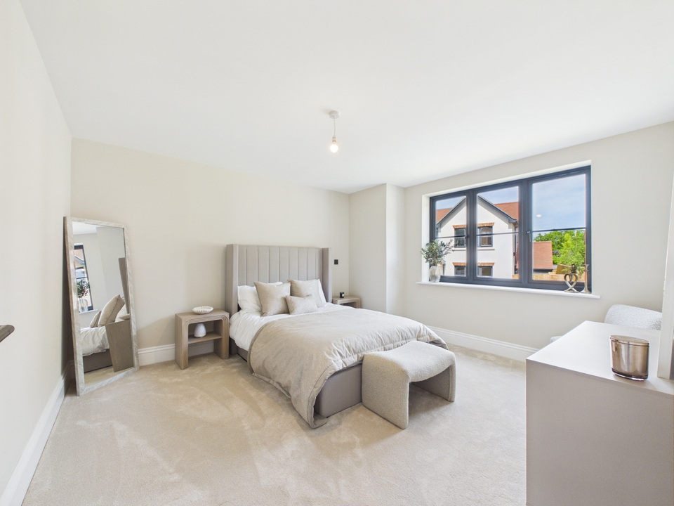 4 bed for sale in Meadow View, Monks Gate, Horsham, West Sussex - Property Image 2