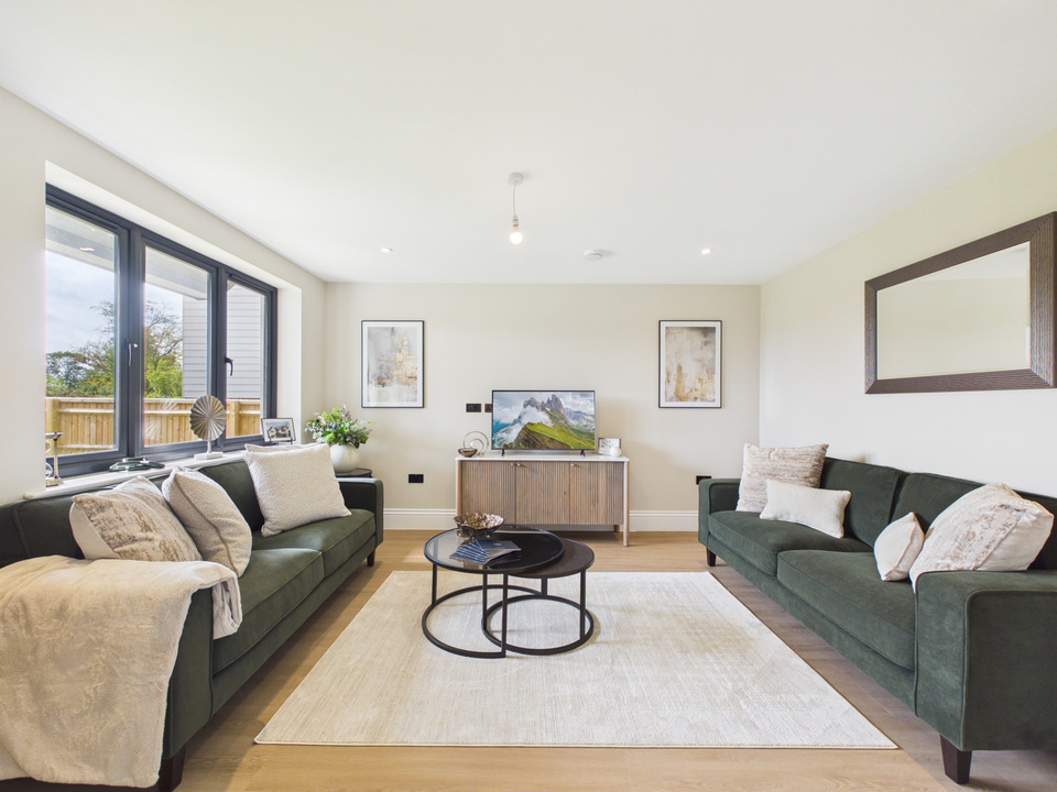4 bed for sale in Coolhurst Close, Monks Gate, Horsham, West Sussex  - Property Image 8