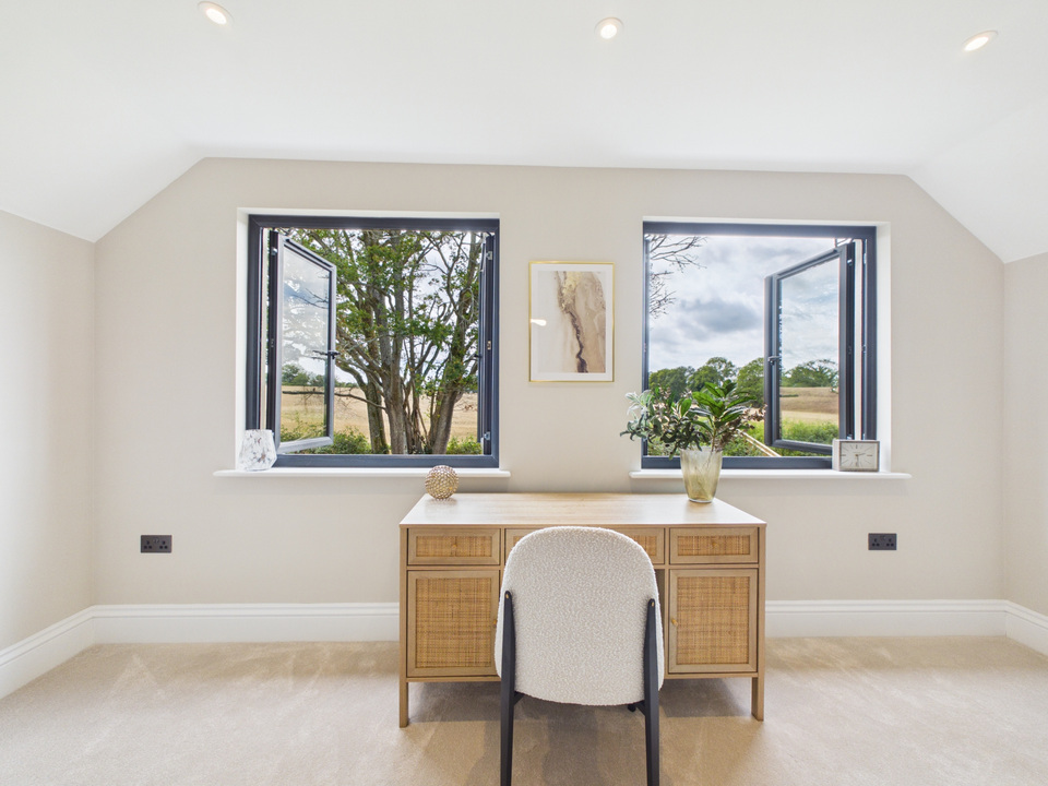 4 bed for sale in Coolhurst Close, Monks Gate, Horsham, West Sussex  - Property Image 11
