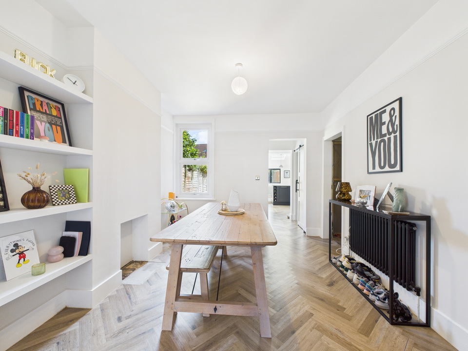 3 bed semi-detached house for sale in New Street, Horsham  - Property Image 4