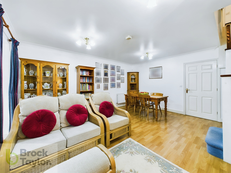3 bed semi-detached house for sale in Heasewood, Bolnore Village  - Property Image 9