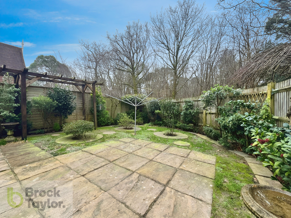 3 bed semi-detached house for sale in Heasewood, Bolnore Village  - Property Image 12