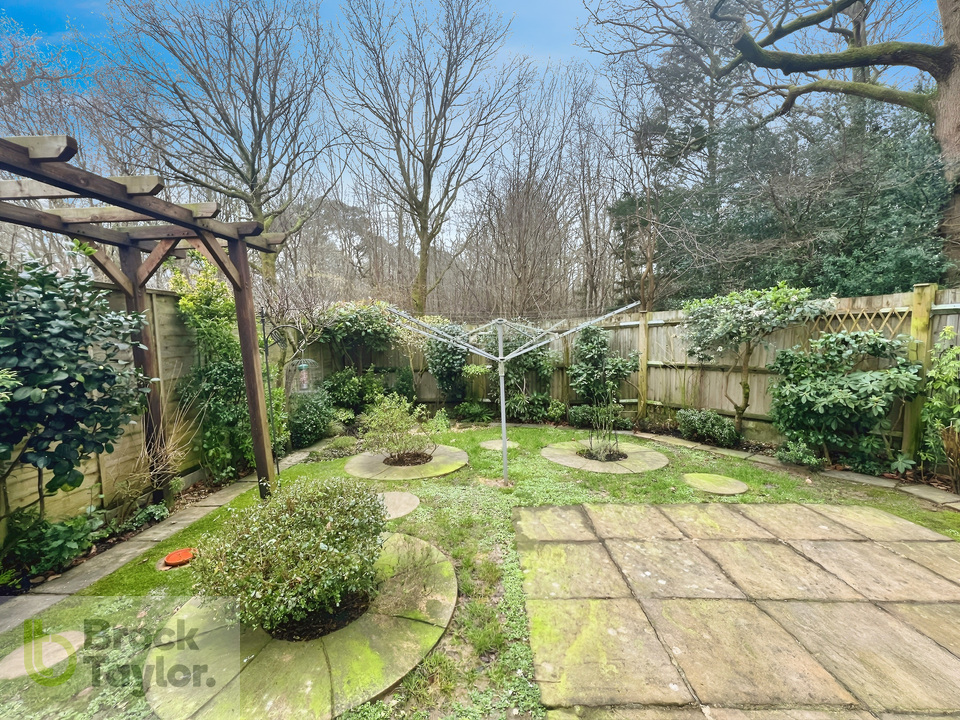 3 bed semi-detached house for sale in Heasewood, Bolnore Village  - Property Image 19