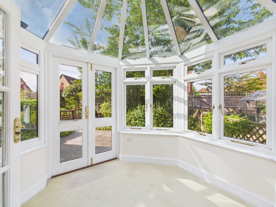 2 bed end of terrace house for sale in Bluecoat Pond, Christs Hospital - Property Image 5