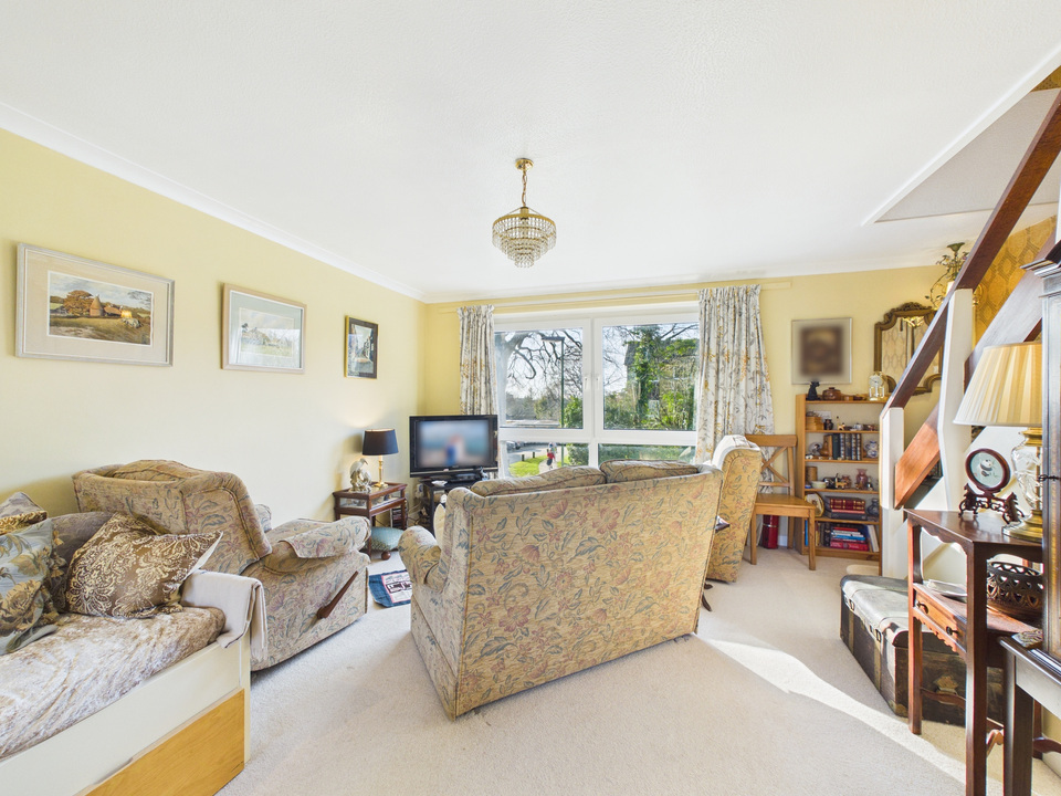 2 bed maisonette for sale in Cotswold Court, Horsham  - Property Image 13